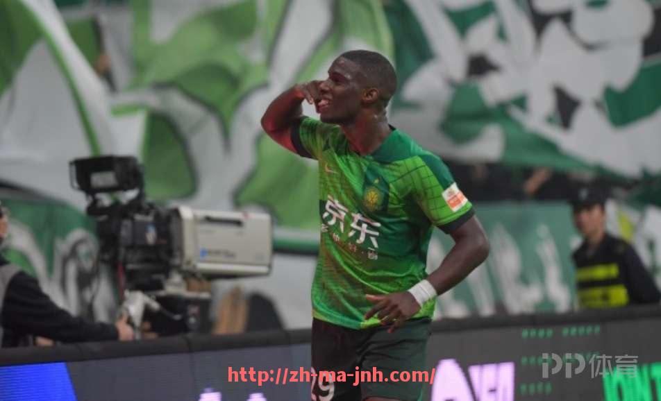 金年会体育-世俱杯战术图解专栏,清晰呈现场上阵型与跑位逻辑